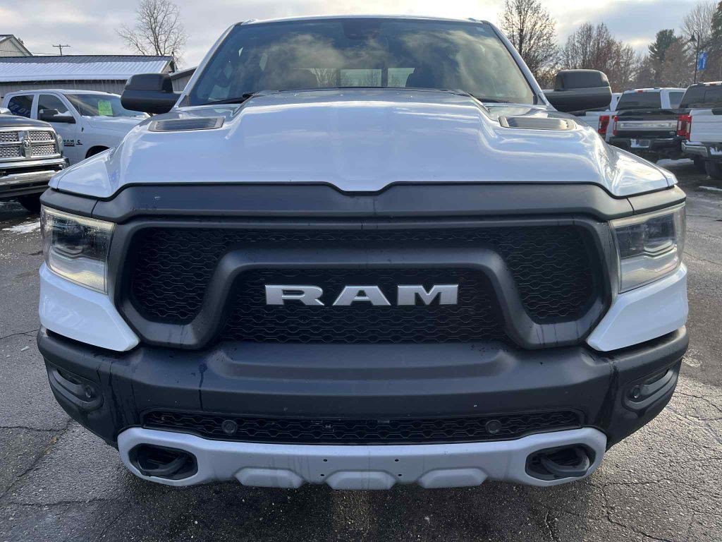 2019 RAM 1500 Image 3