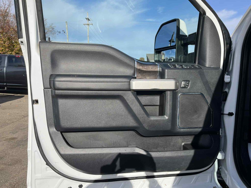 2022 Ford F-250 Image 18