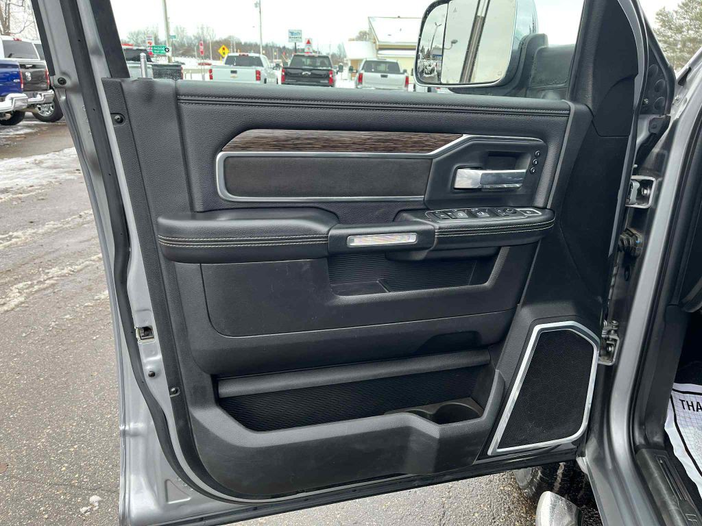 2019 RAM 2500 Image 18