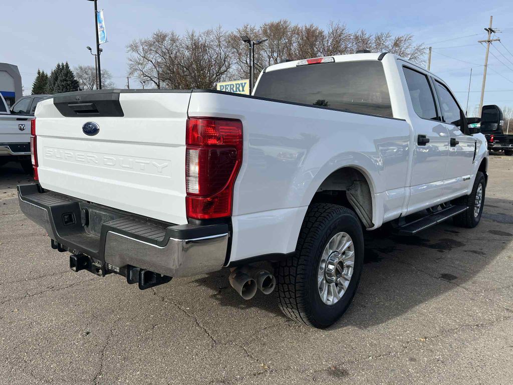 2022 Ford F-250 Image 6