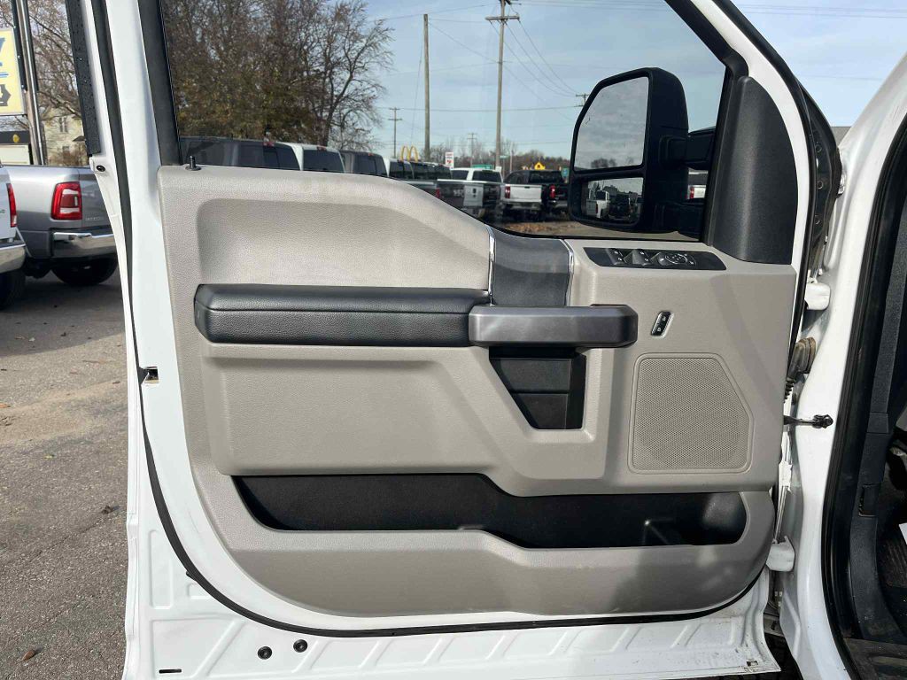 2022 Ford F-250 Image 18