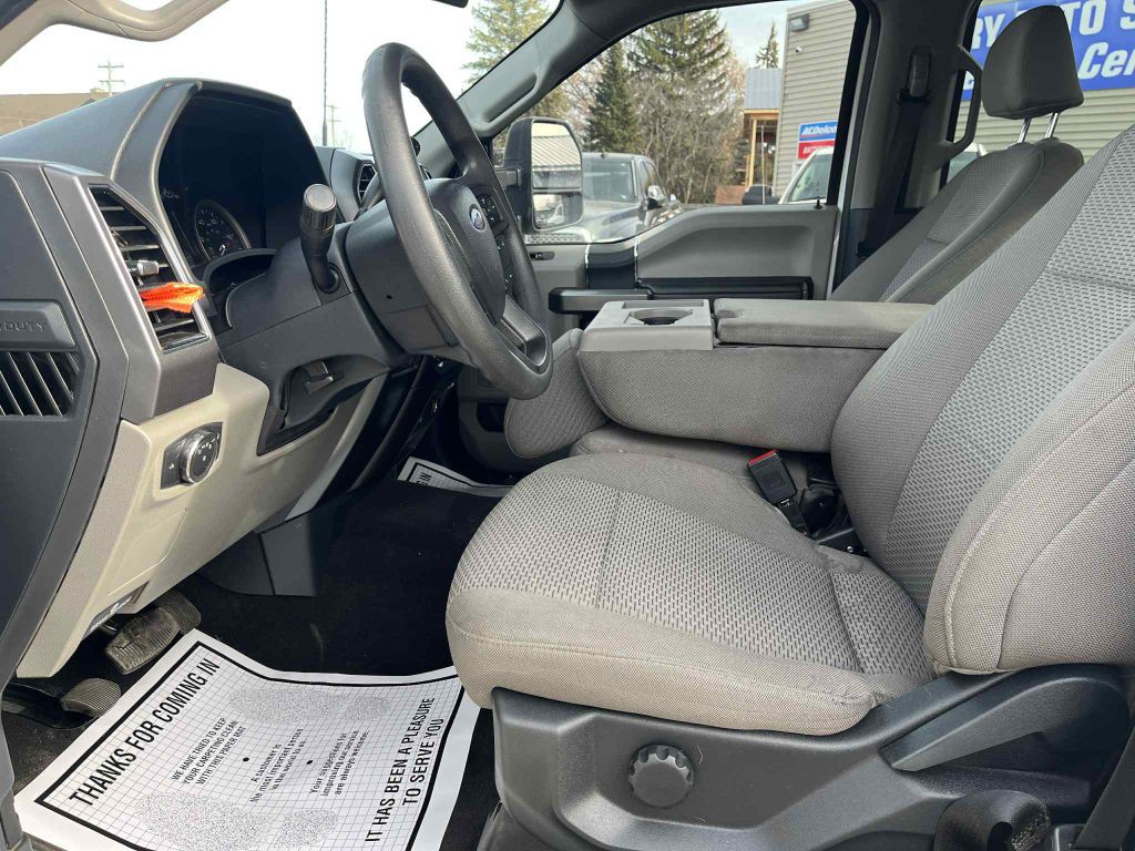 2022 Ford F-250 Image 26