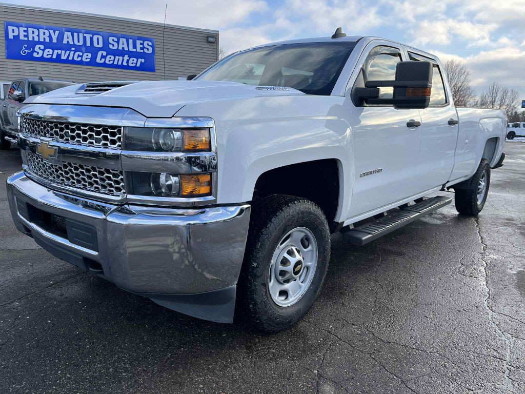 2019 Chevrolet Silverado 1500 Image 2