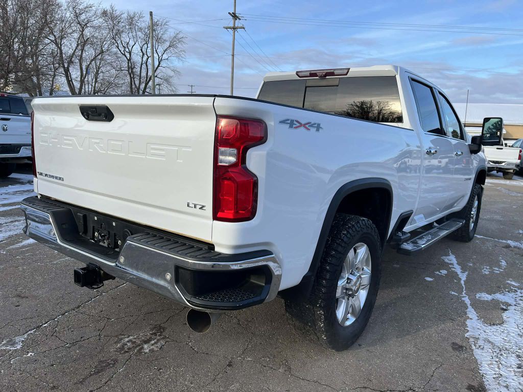2021 Chevrolet Silverado 1500 Image 6