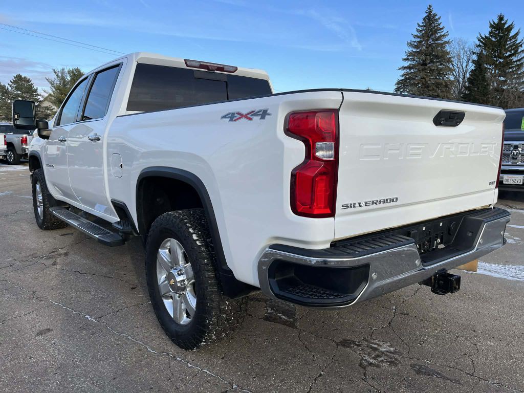 2021 Chevrolet Silverado 1500 Image 9