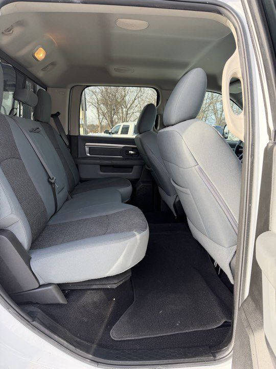 2018 RAM 2500 Image 28