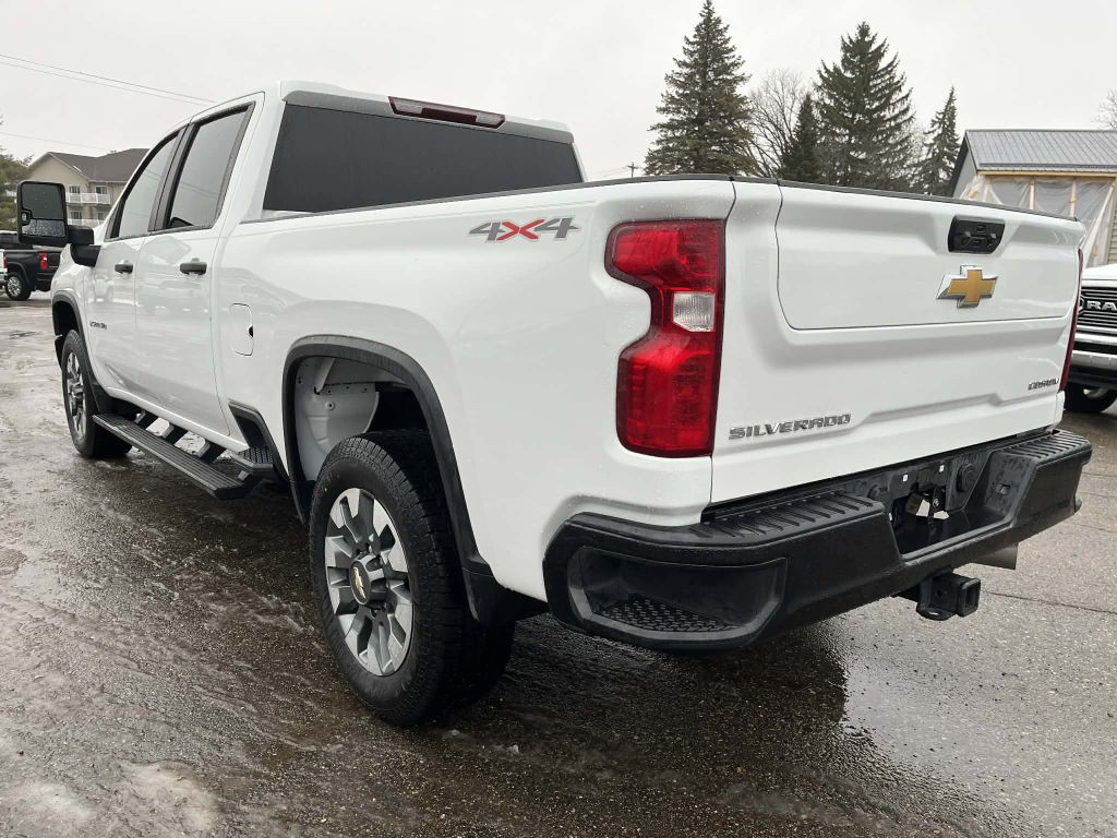 2022 Chevrolet Silverado 1500 Image 9
