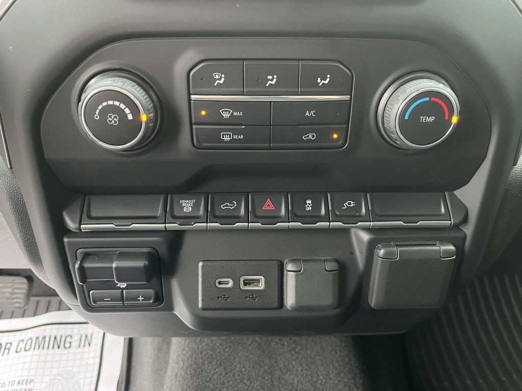 2022 Chevrolet Silverado 1500 Image 24