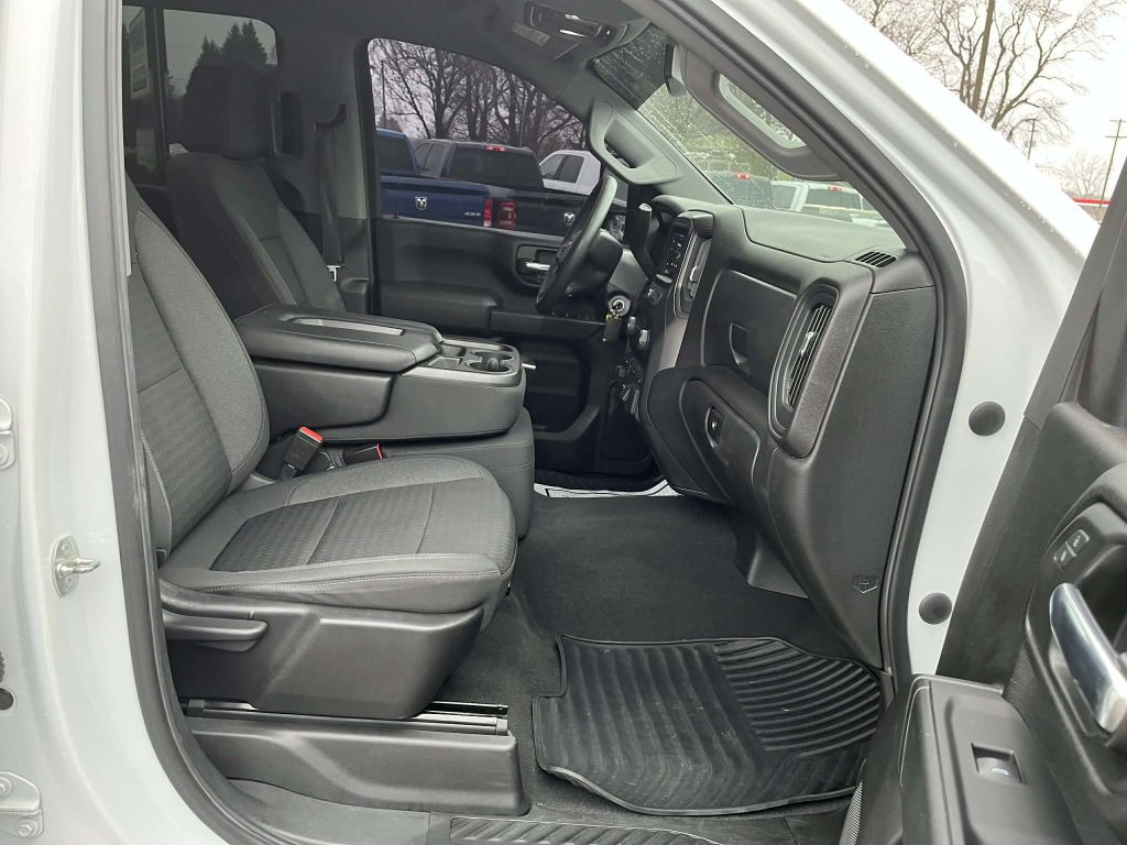 2022 Chevrolet Silverado 1500 Image 29