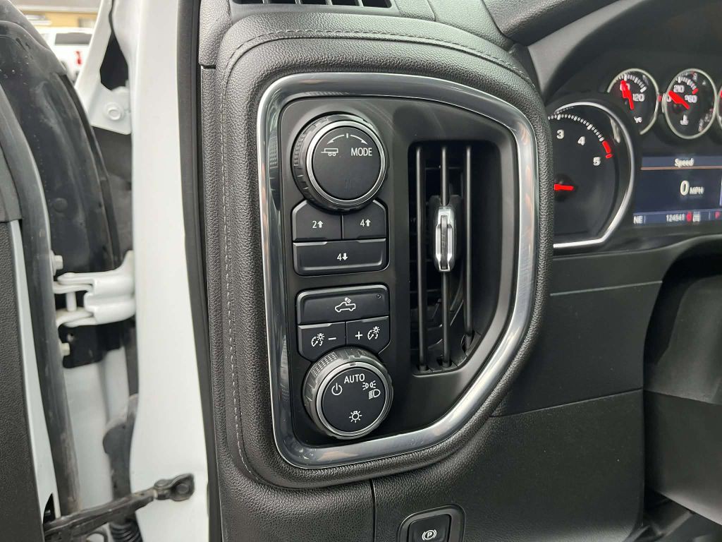 2020 Chevrolet Silverado 1500 Image 18