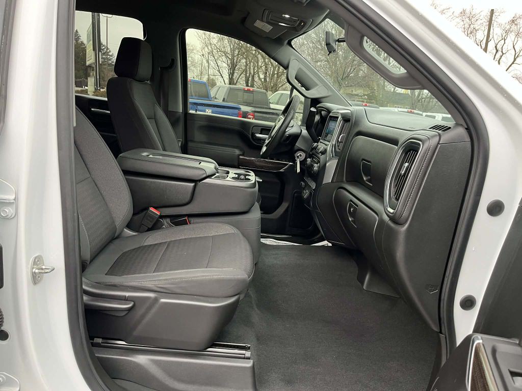 2020 Chevrolet Silverado 1500 Image 28