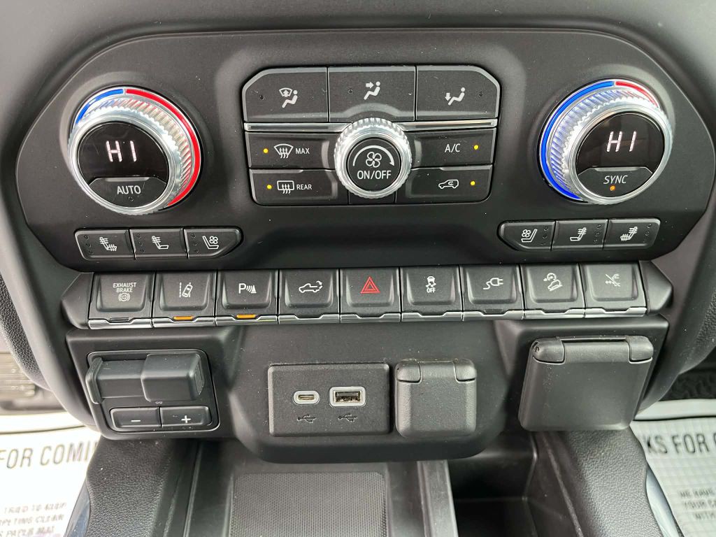 2021 GMC Sierra Image 24