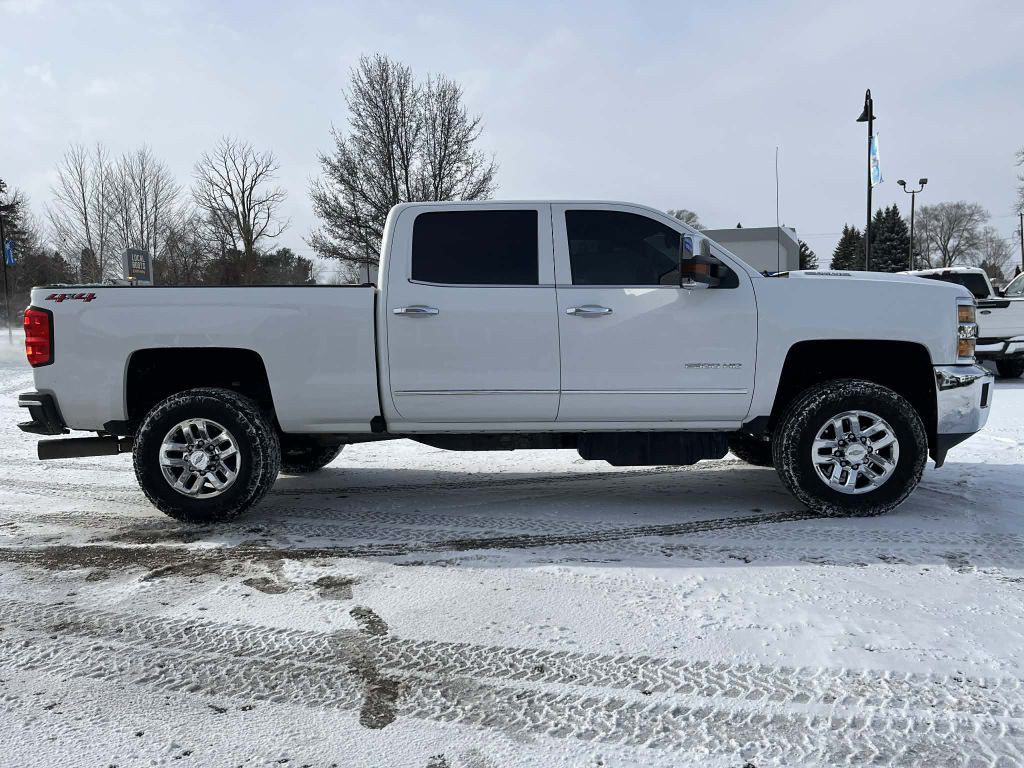 2018 Chevrolet Silverado 1500 Image 5