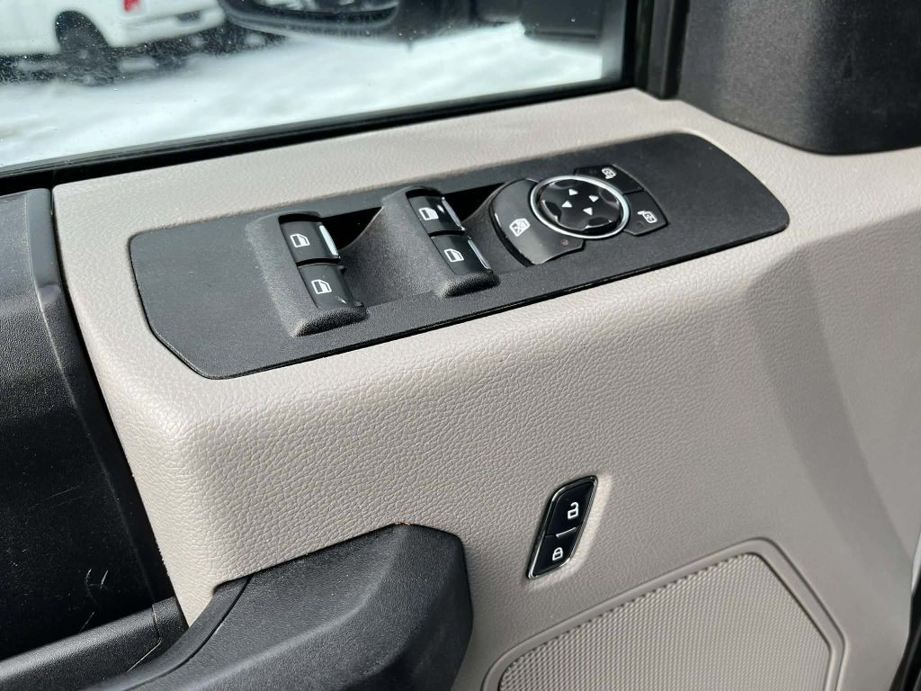 2017 Ford F-250 Image 19