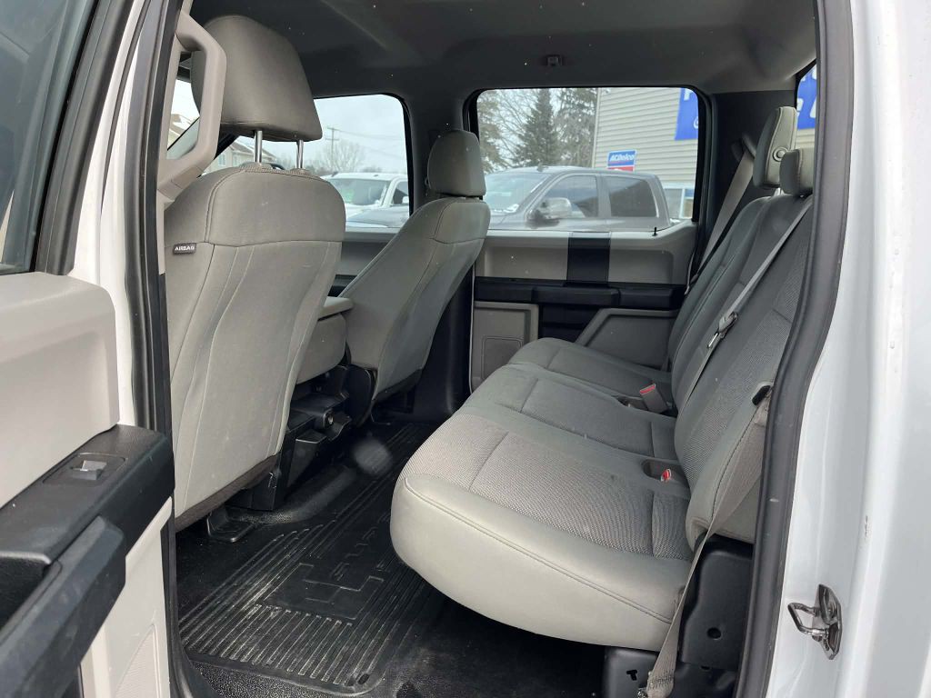 2017 Ford F-250 Image 28