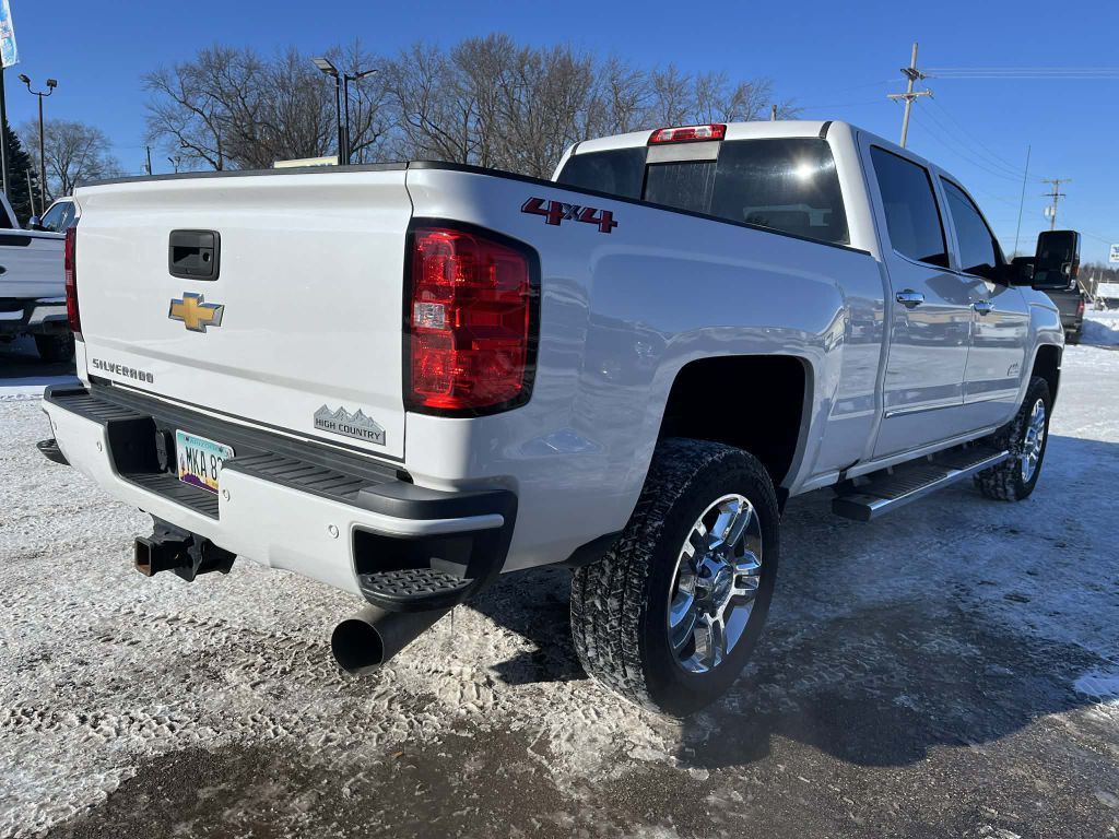 2019 Chevrolet Silverado 1500 Image 6