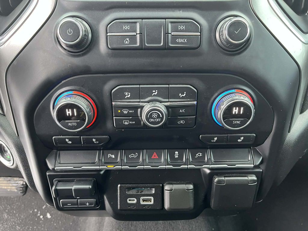 2020 Chevrolet Silverado 1500 Image 24