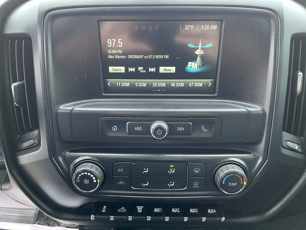 2016 Chevrolet Silverado 1500 Image 18