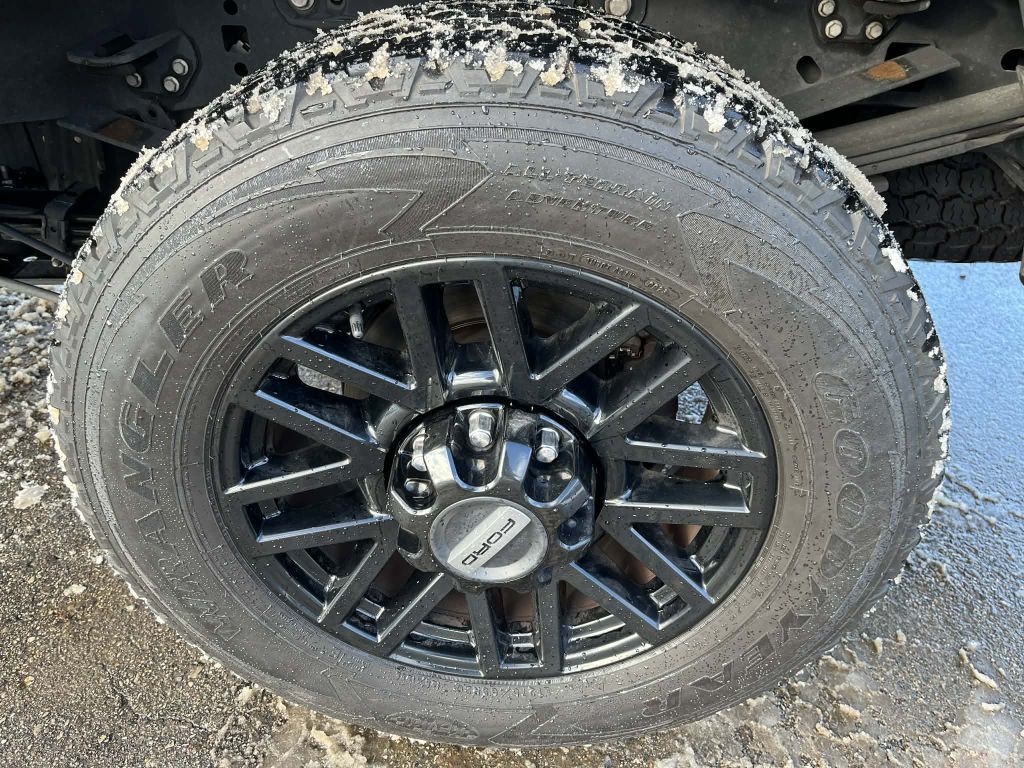 2018 Ford F-350 Image 17