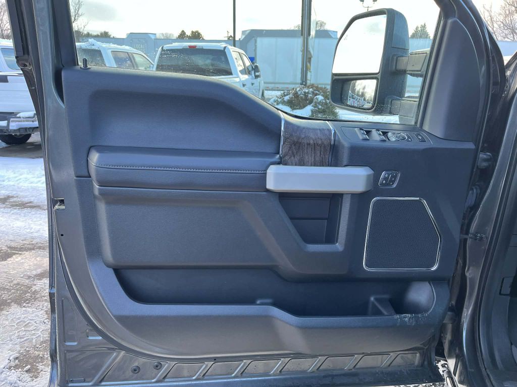 2018 Ford F-350 Image 18