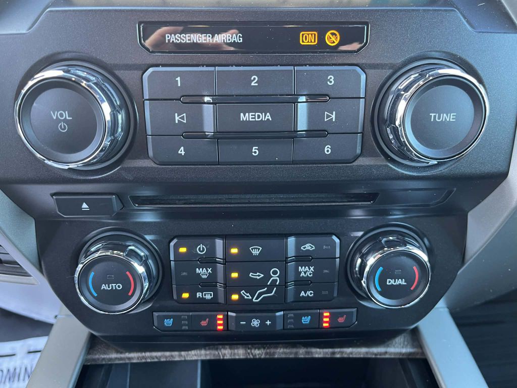 2018 Ford F-350 Image 23