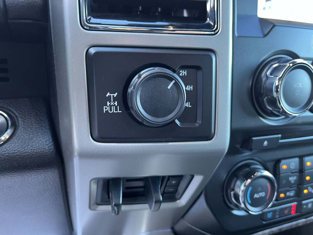2018 Ford F-350 Image 24