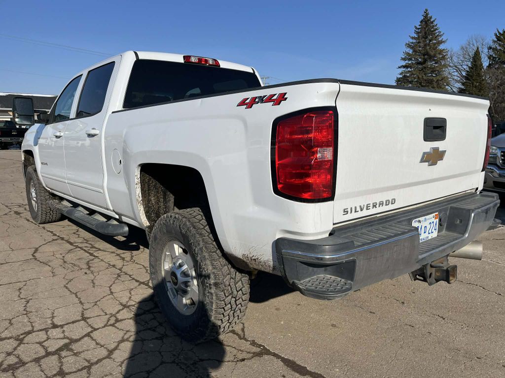 2018 Chevrolet Silverado 1500 Image 4