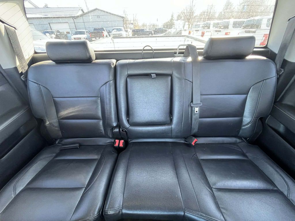 2018 Chevrolet Silverado 1500 Image 9