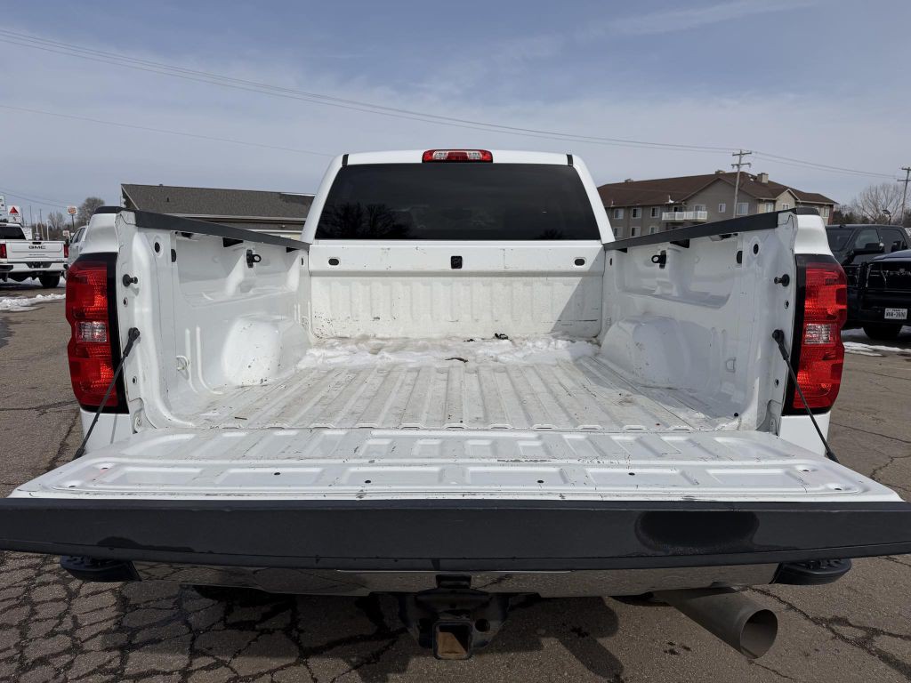 2018 Chevrolet Silverado 1500 Image 8