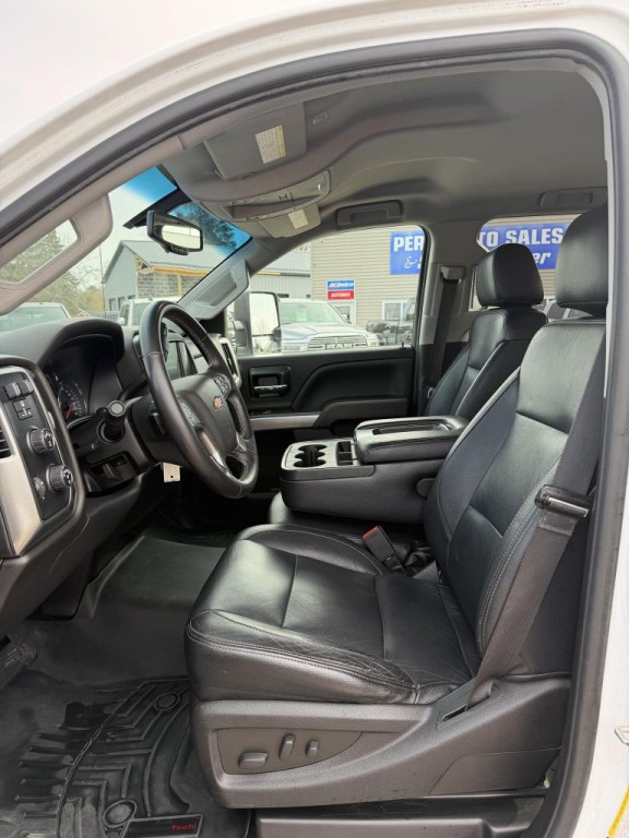 2018 Chevrolet Silverado 1500 Image 18