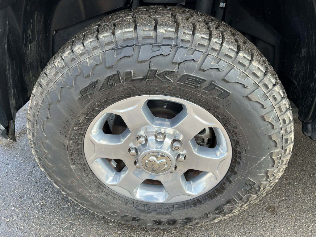 2018 RAM 2500 Image 16