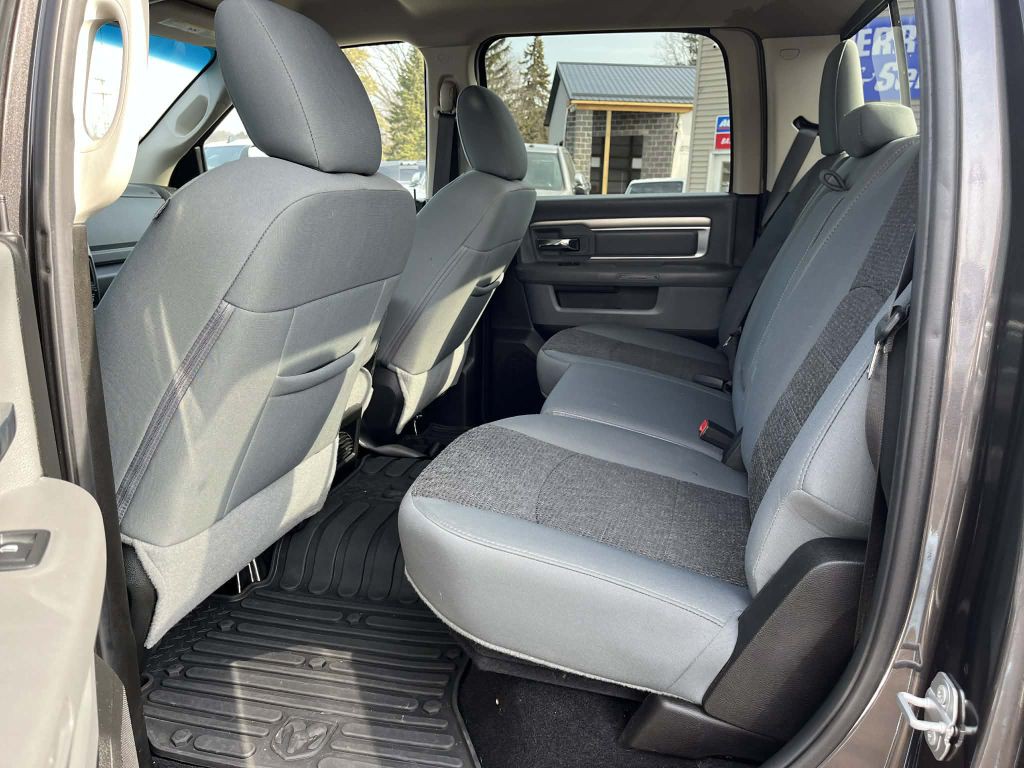 2018 RAM 2500 Image 27