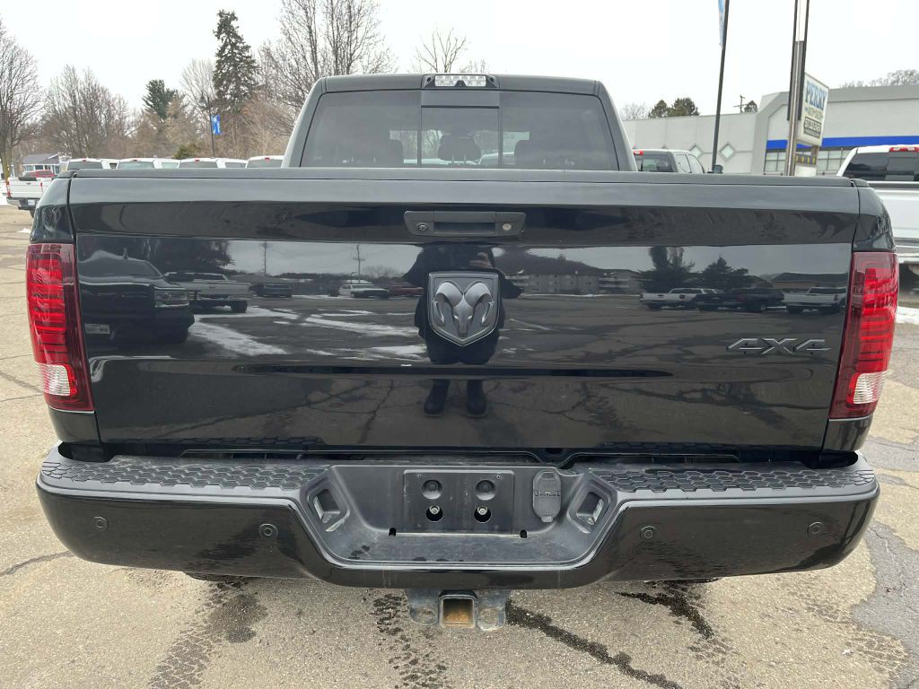 2017 RAM 2500 Image 7