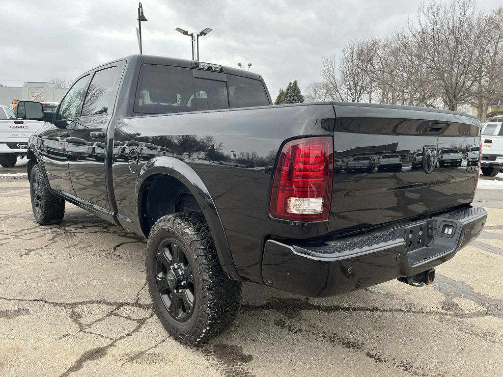 2017 RAM 2500 Image 9