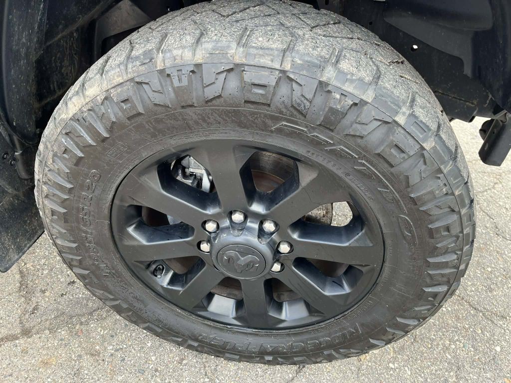 2019 RAM 2500 Image 16