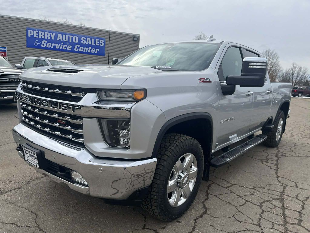 2020 Chevrolet Silverado 1500 Image 2