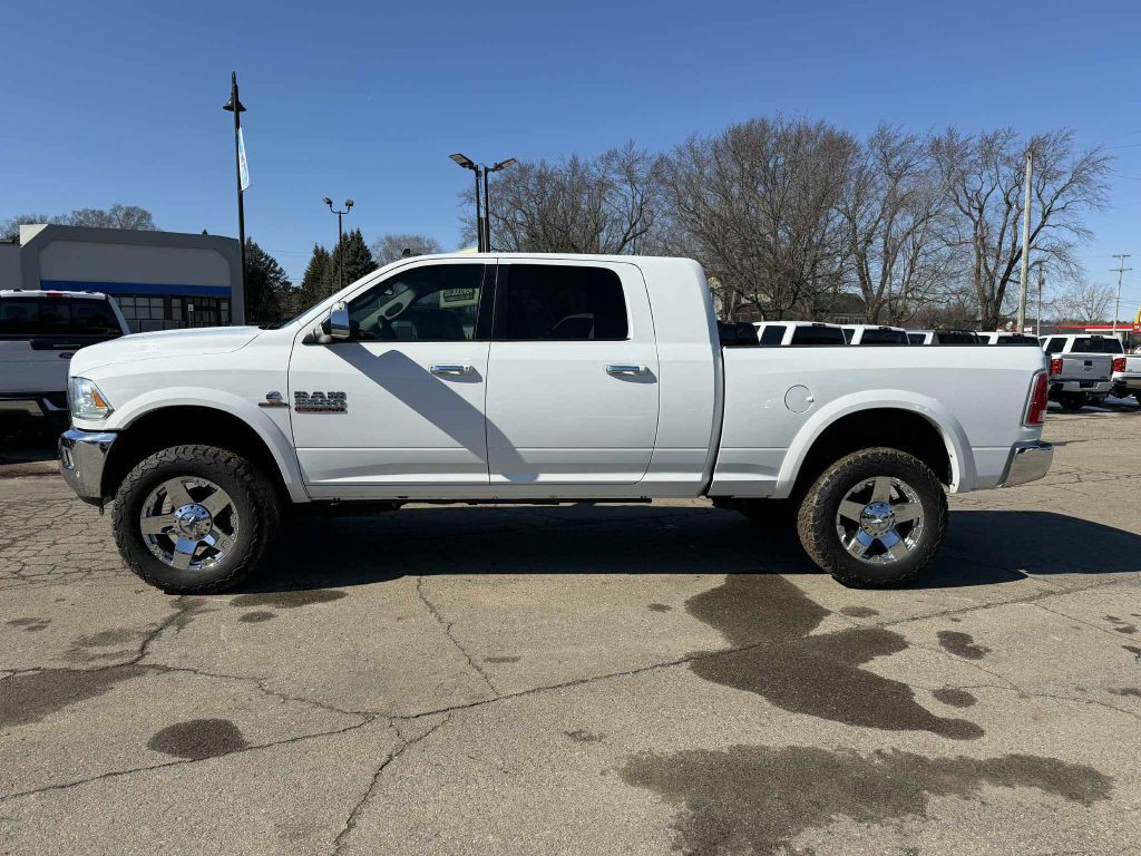 2017 RAM 2500 Image 5