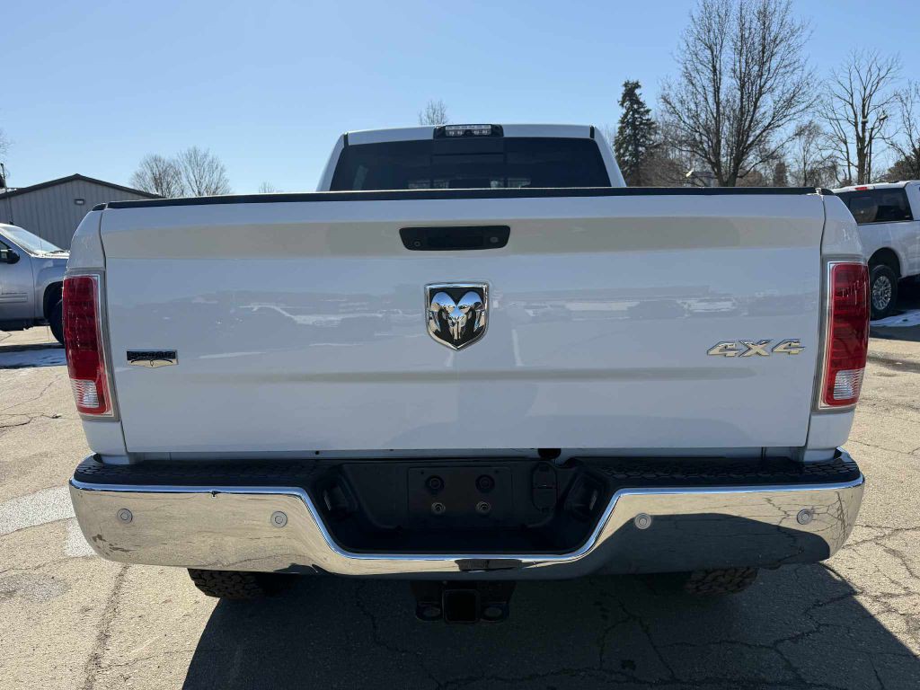 2017 RAM 2500 Image 7