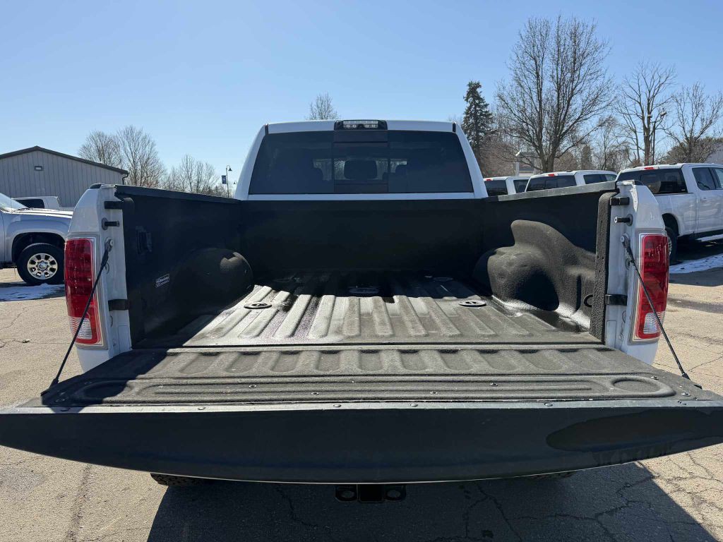 2017 RAM 2500 Image 8