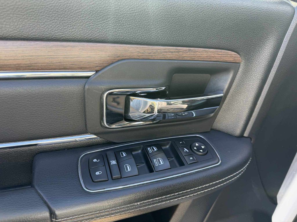 2017 RAM 2500 Image 19