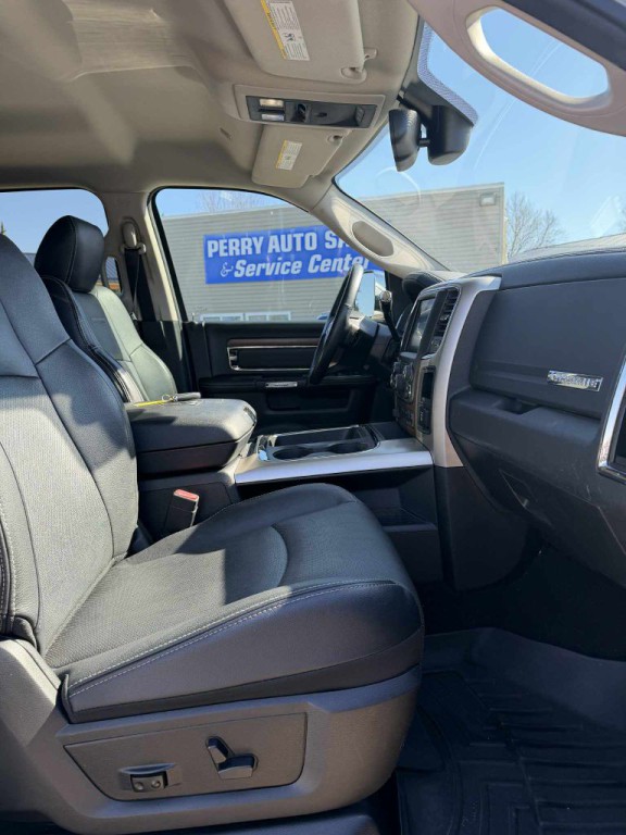 2017 RAM 2500 Image 28