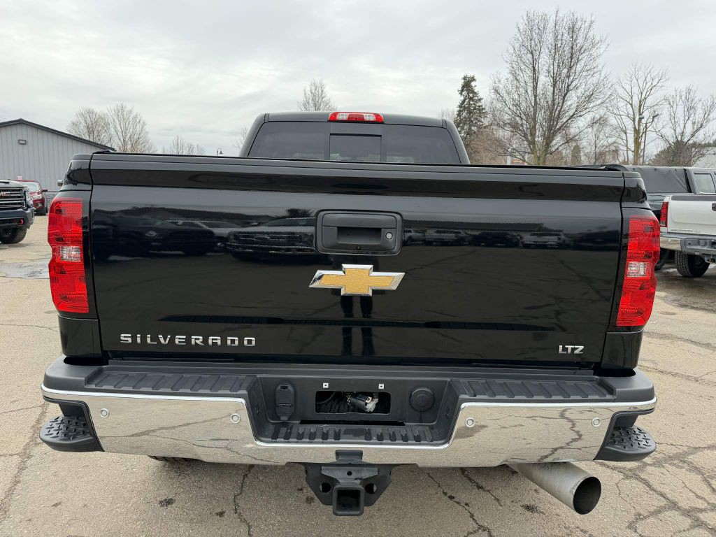 2019 Chevrolet Silverado 1500 Image 7