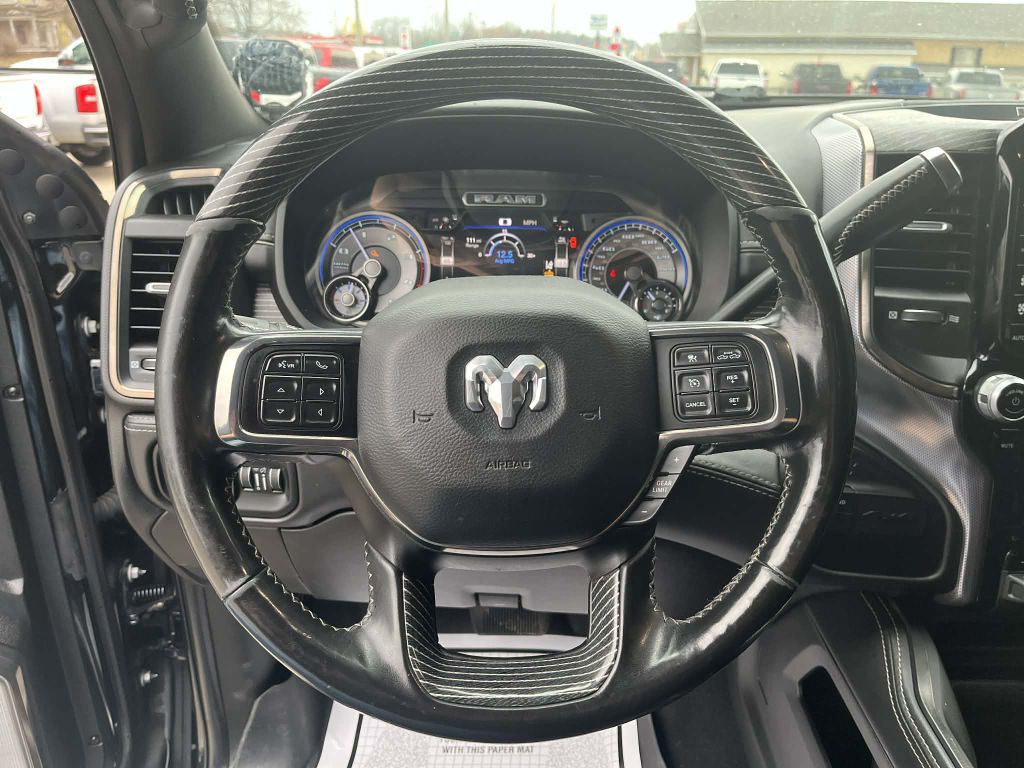 2020 RAM 3500 Image 23