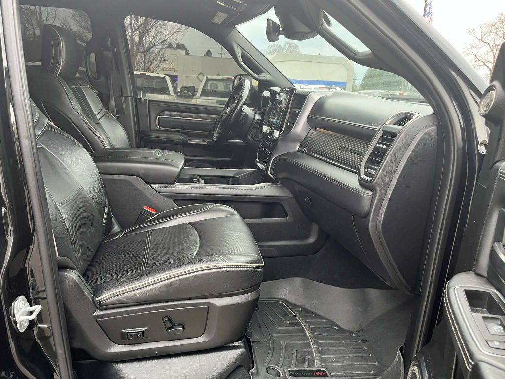 2020 RAM 3500 Image 29