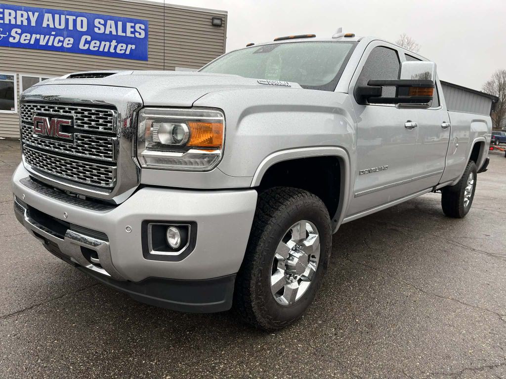 2018 GMC Sierra 3500 Image 2