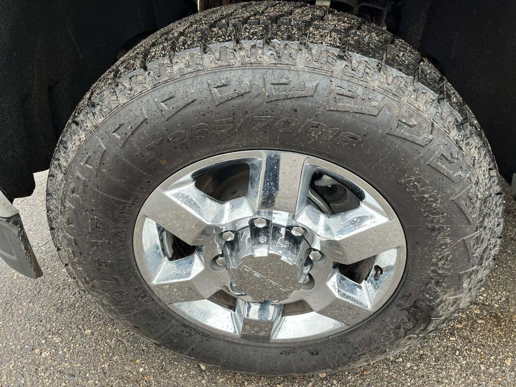 2018 GMC Sierra 3500 Image 16