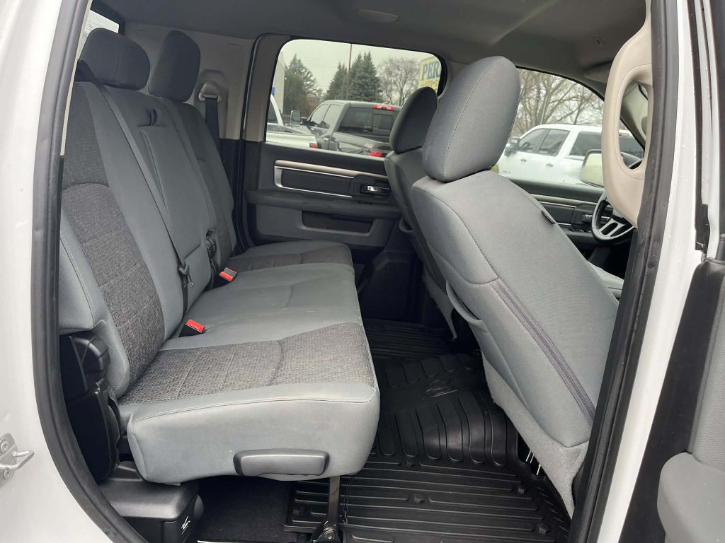 2017 RAM 2500 Image 27