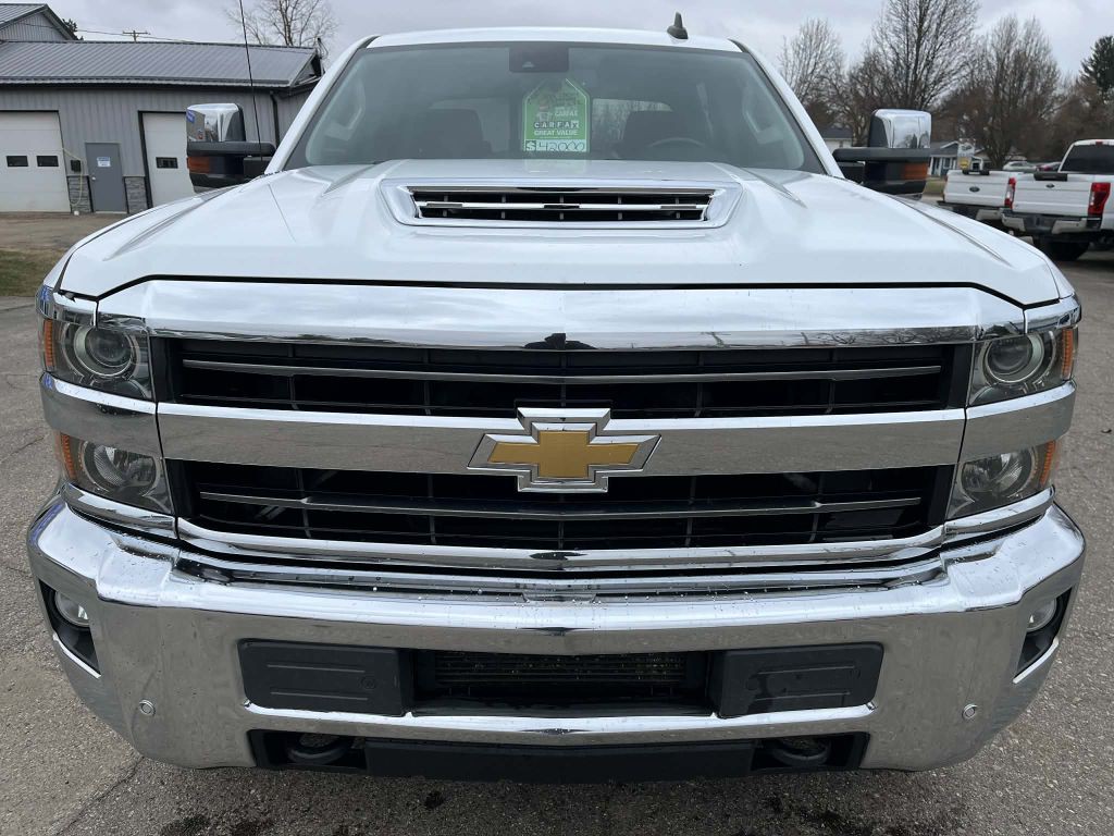 2018 Chevrolet Silverado 1500 Image 3