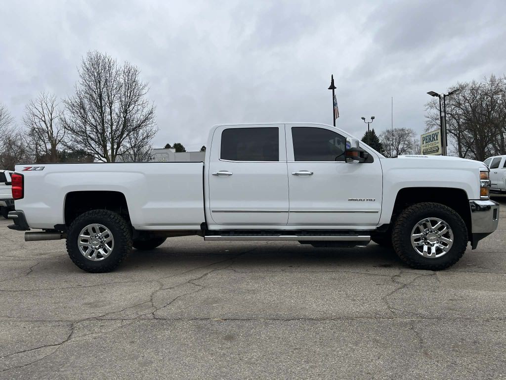 2018 Chevrolet Silverado 1500 Image 5