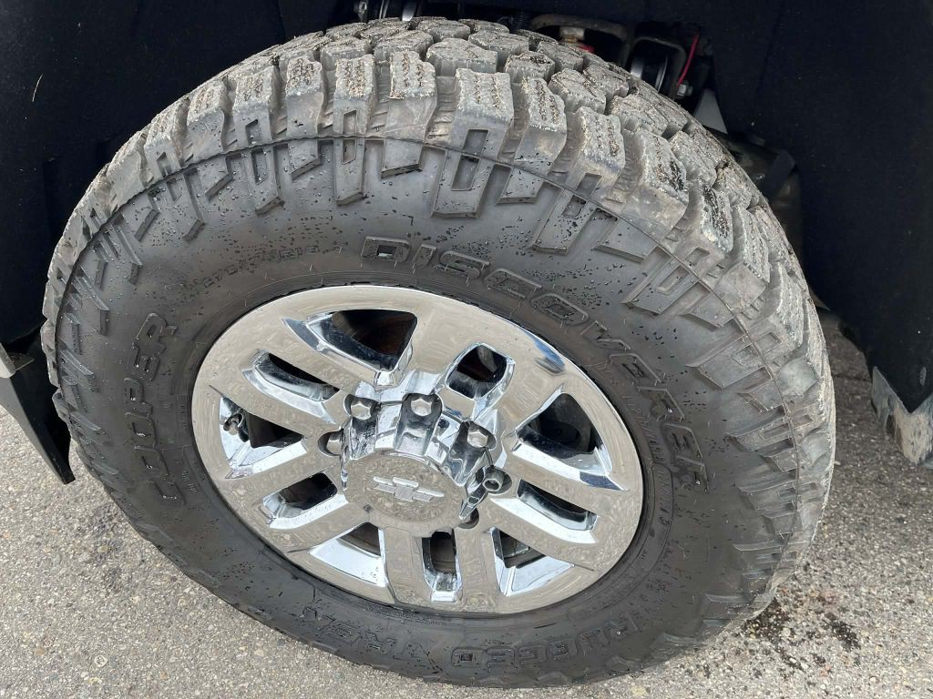 2018 Chevrolet Silverado 1500 Image 16